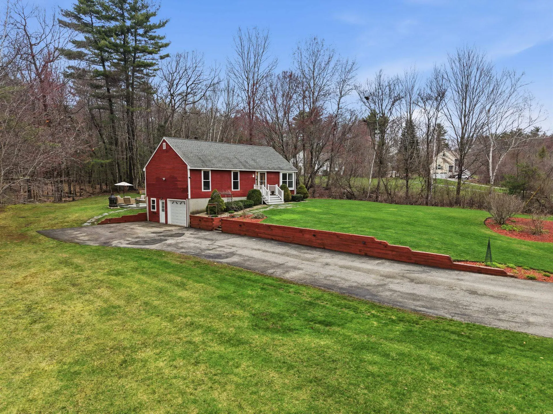 5 Jericho Drive Kingston NH 03848