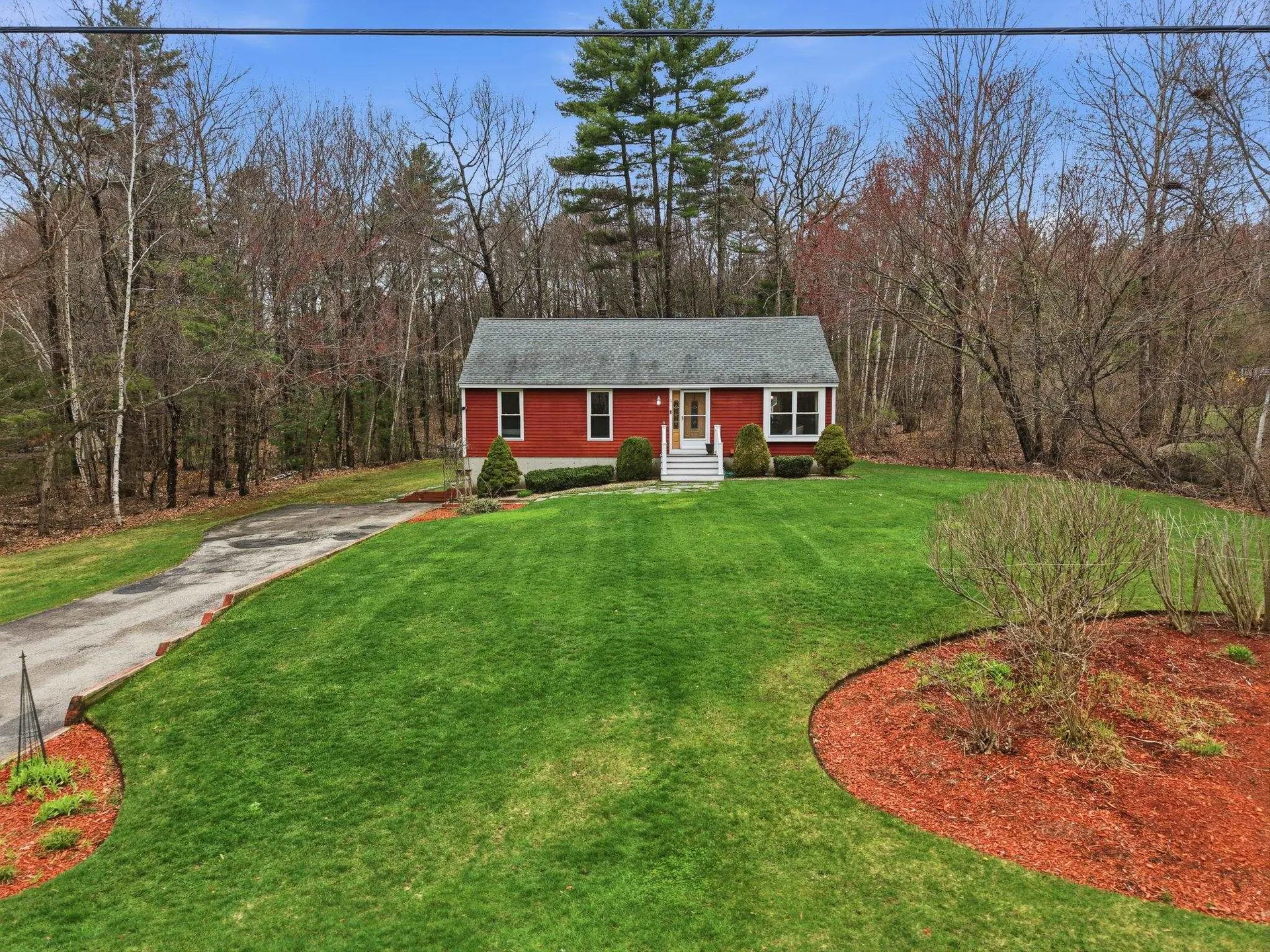 5 Jericho Drive Kingston NH 03848
