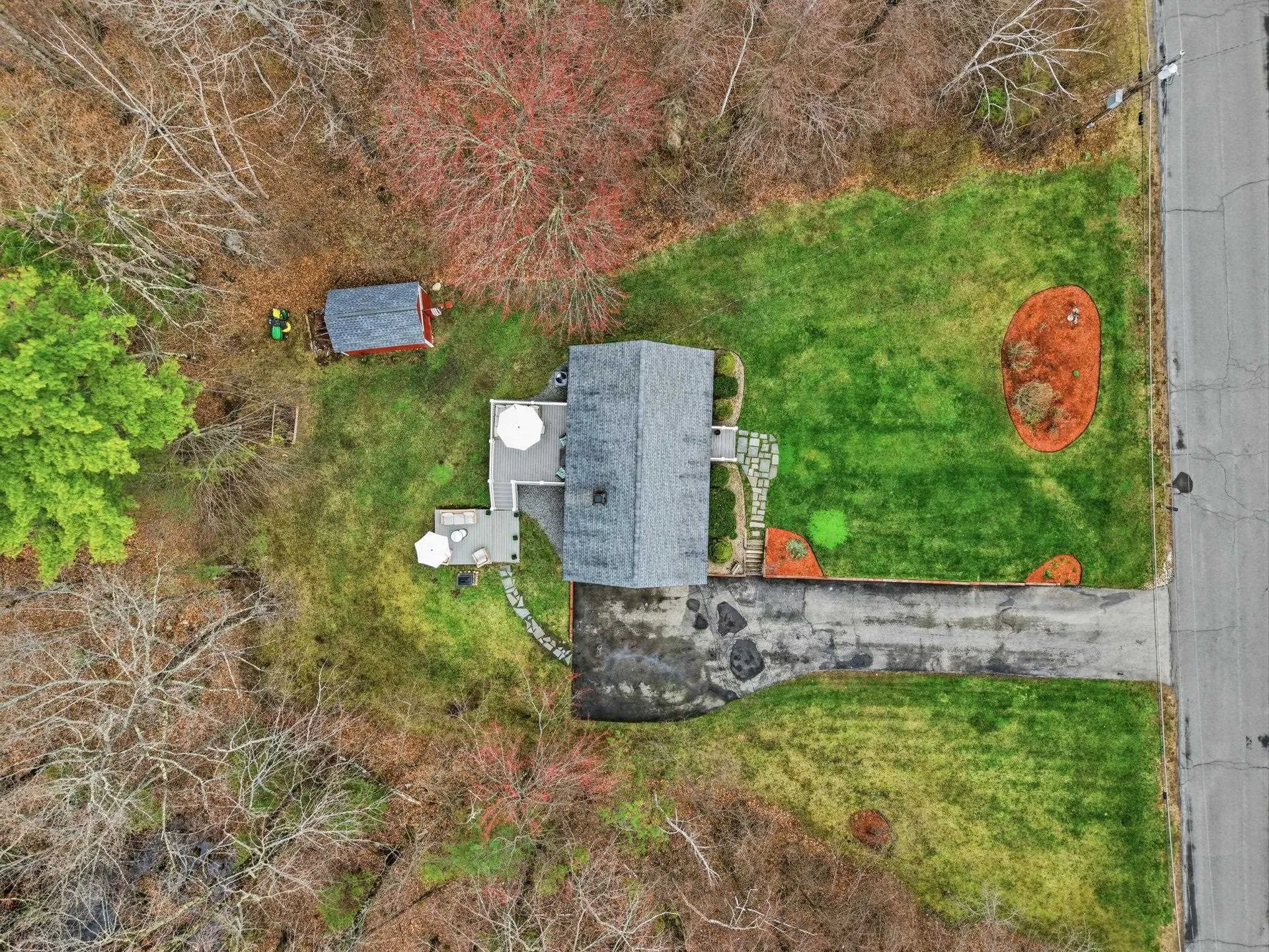 5 Jericho Drive Kingston NH 03848