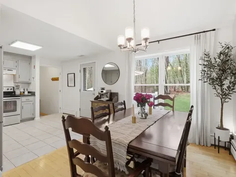 5 Jericho Drive Kingston NH 03848