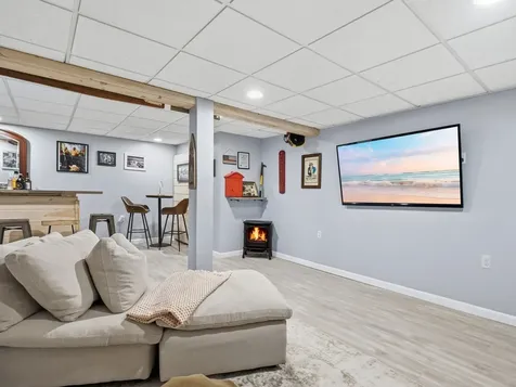5 Jericho Drive Kingston NH 03848
