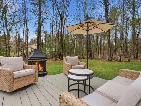 5 Jericho Drive Kingston NH 03848