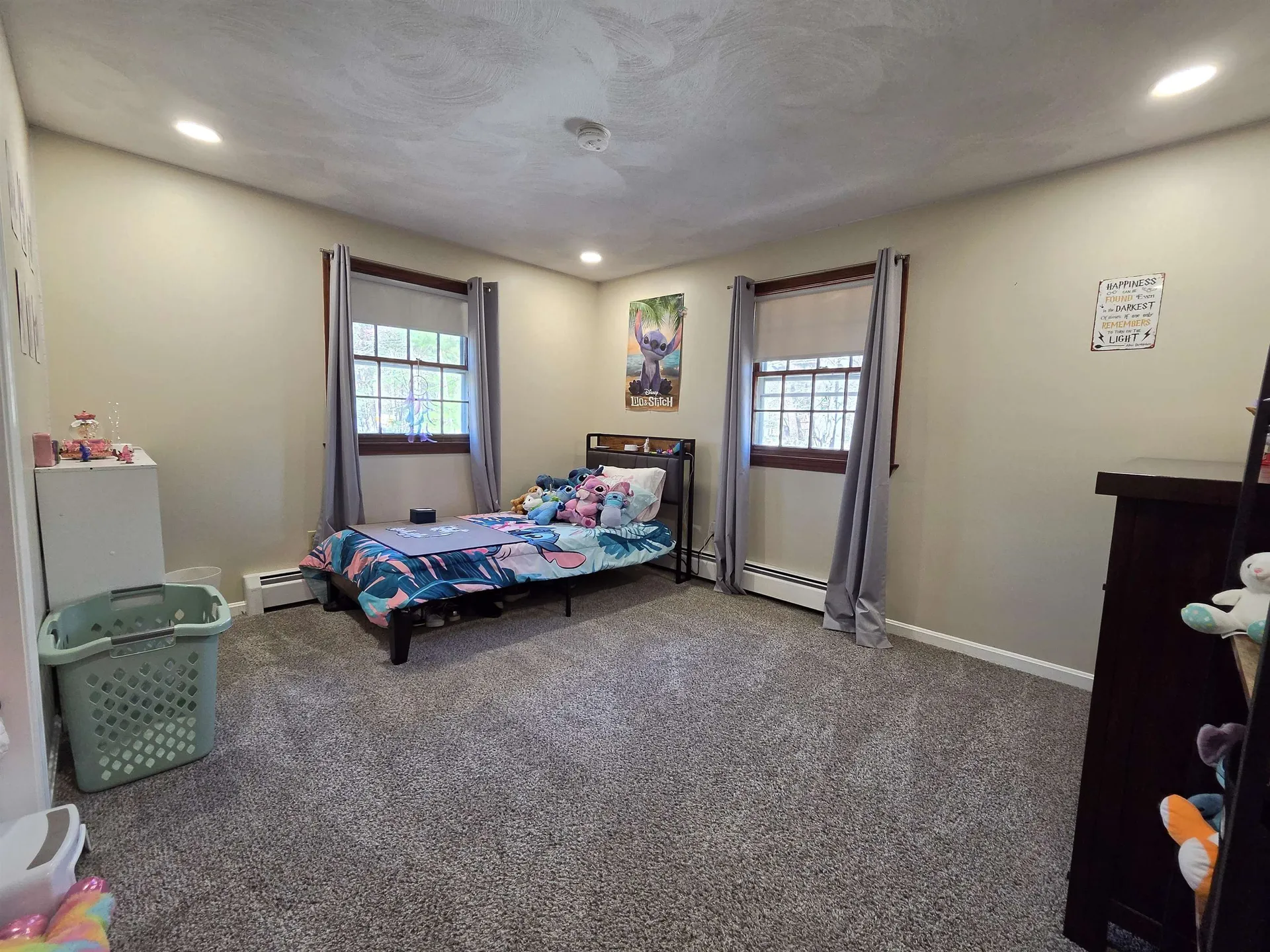 22 Tokanel Road Windham NH 03087