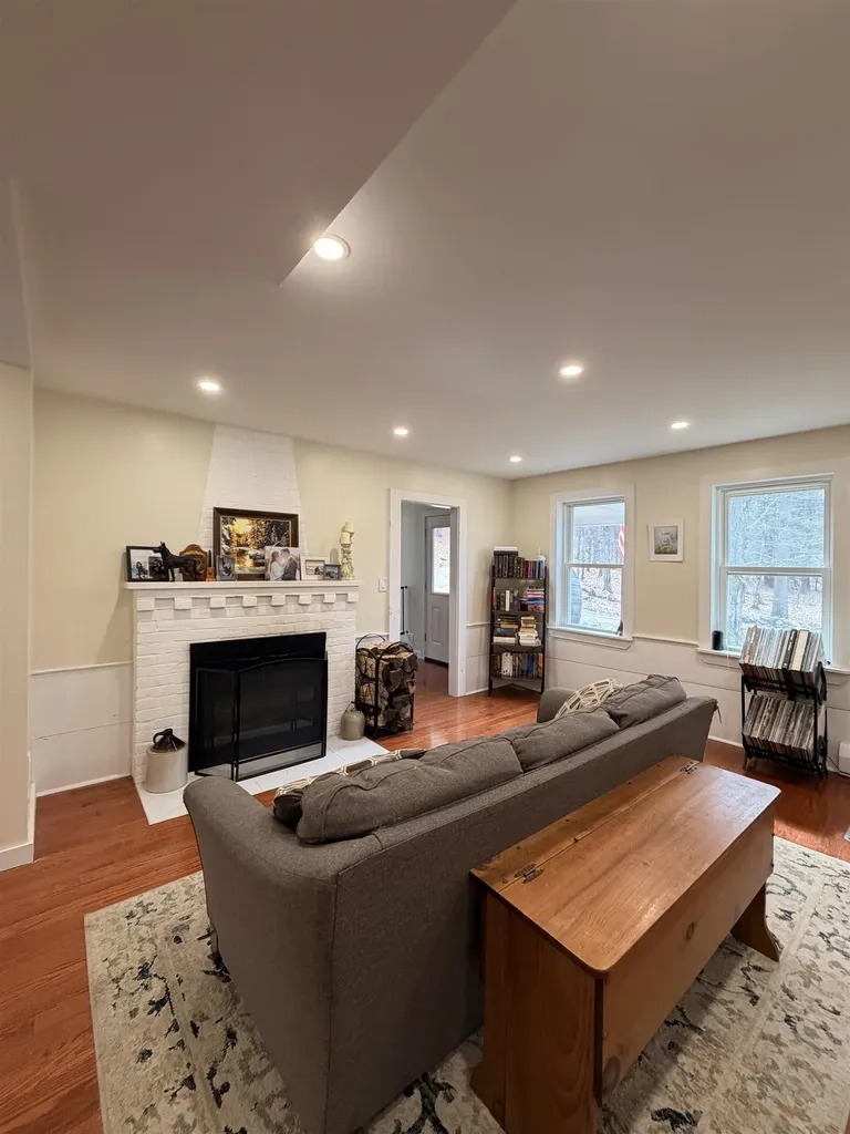 169 London Road Westmoreland NH 03467