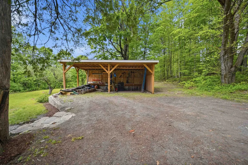 169 London Road Westmoreland NH 03467