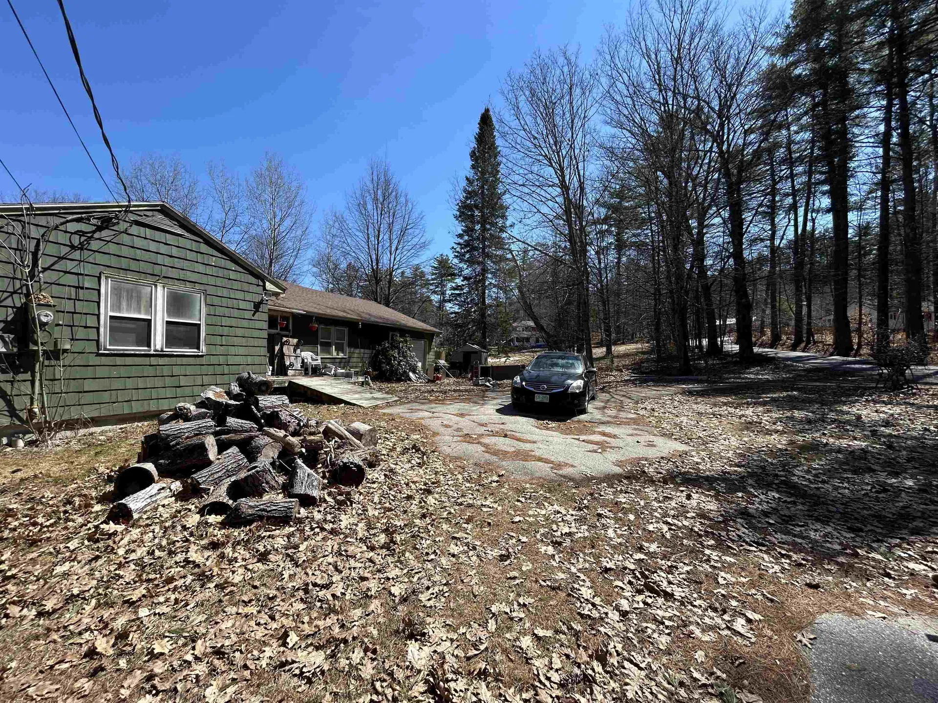 25 Hobart Road Bristol NH 03222