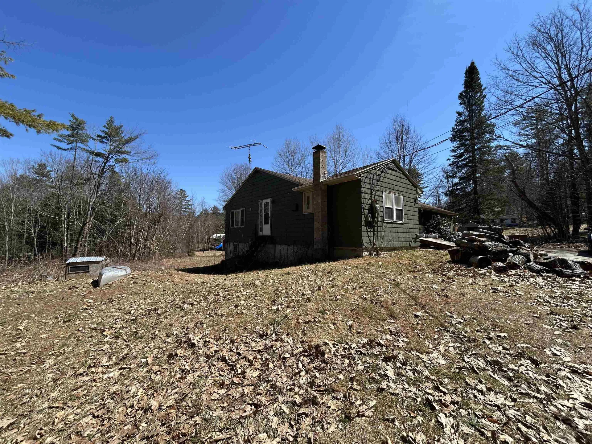 25 Hobart Road Bristol NH 03222
