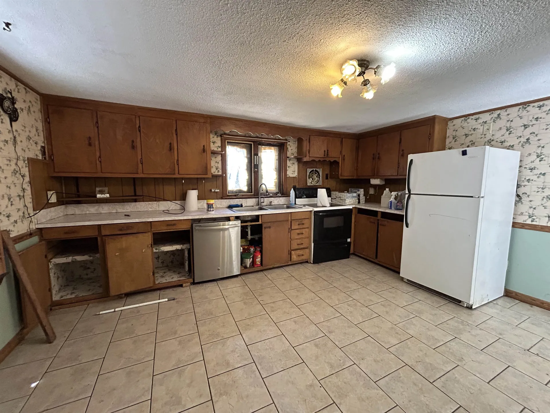25 Hobart Road Bristol NH 03222