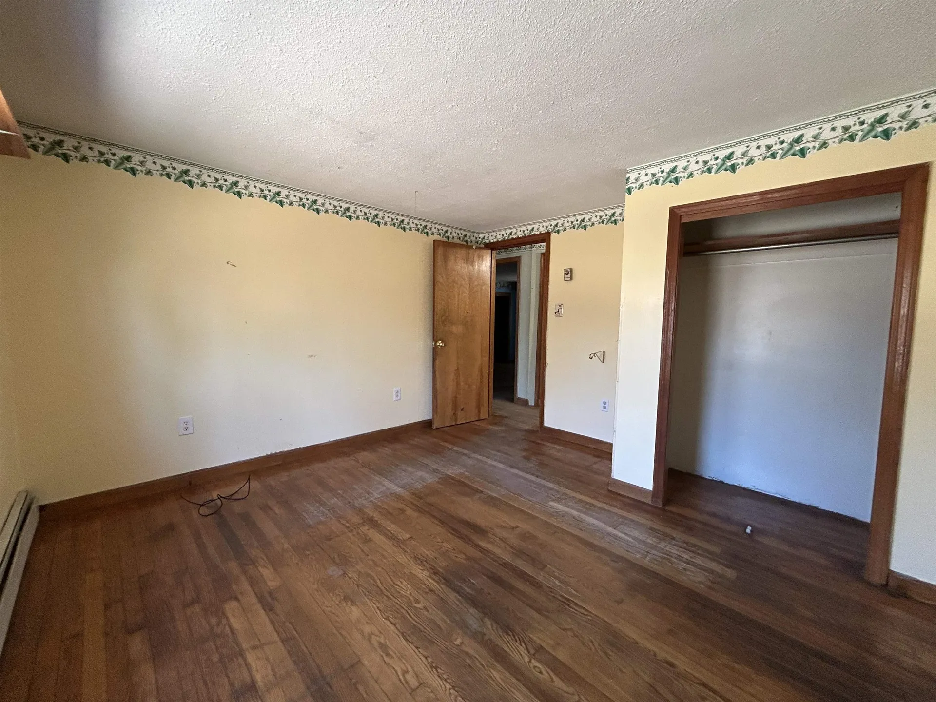 25 Hobart Road Bristol NH 03222