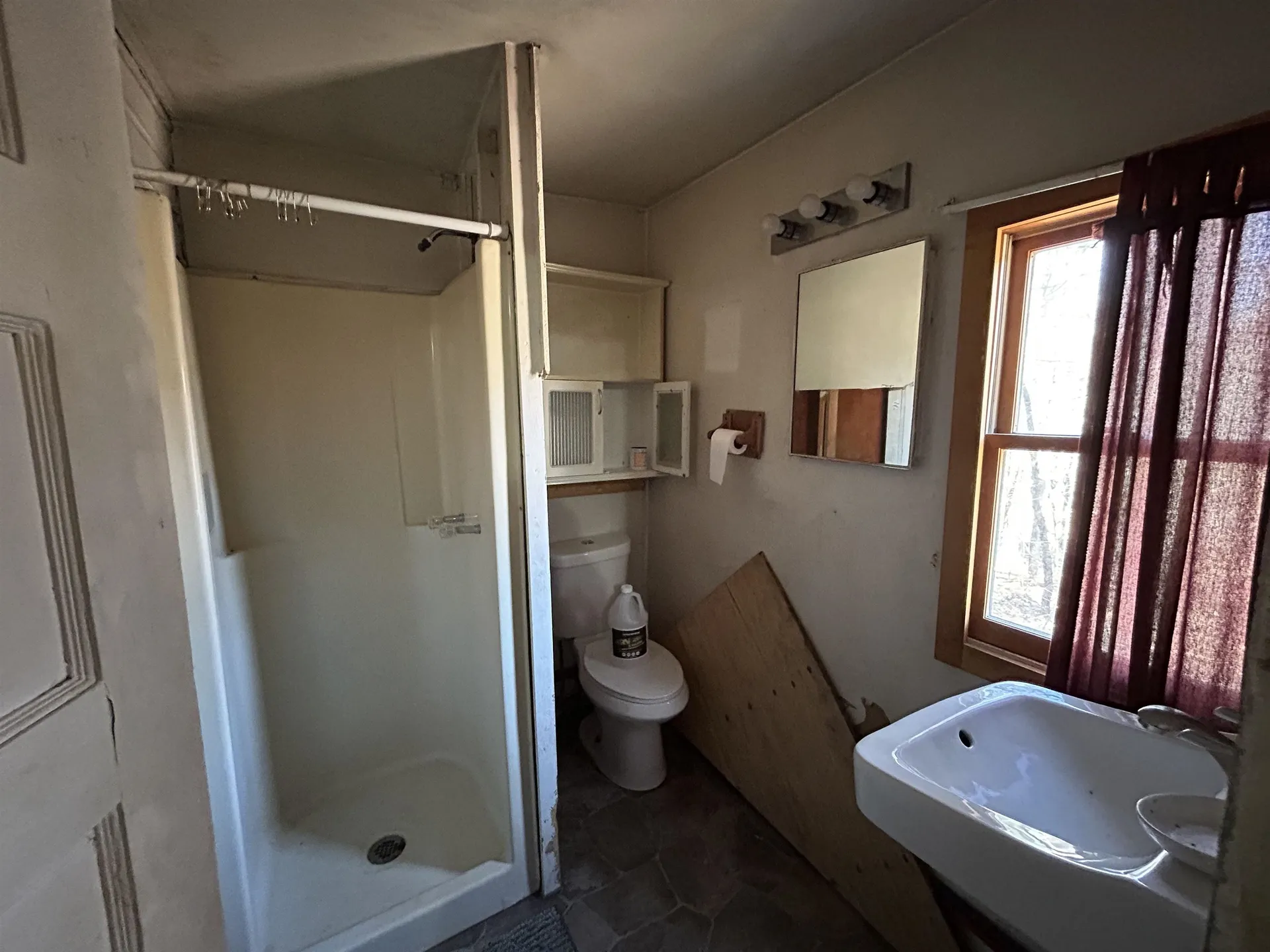 25 Hobart Road Bristol NH 03222