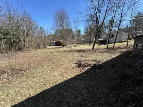 25 Hobart Road Bristol NH 03222