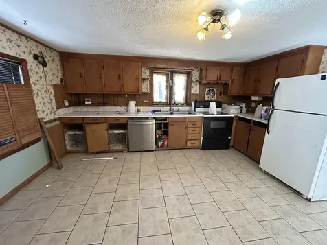 25 Hobart Road Bristol NH 03222