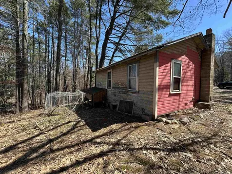 25 Hobart Road Bristol NH 03222