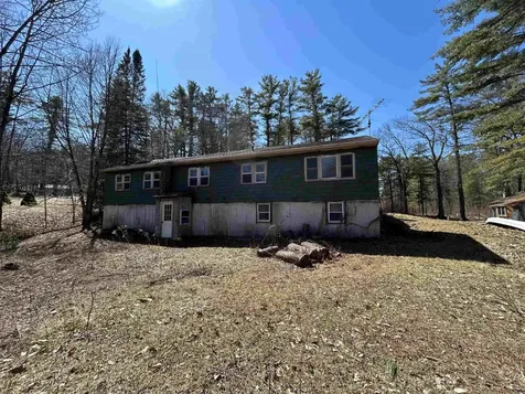25 Hobart Road Bristol NH 03222