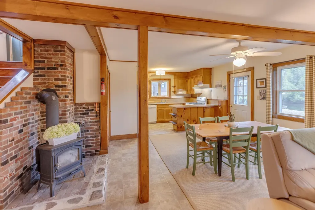 255 River Street Ashland NH 03217