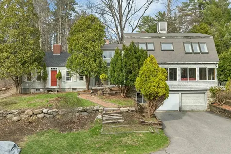 83 Governor Wentworth Highway Tuftonboro NH 03894