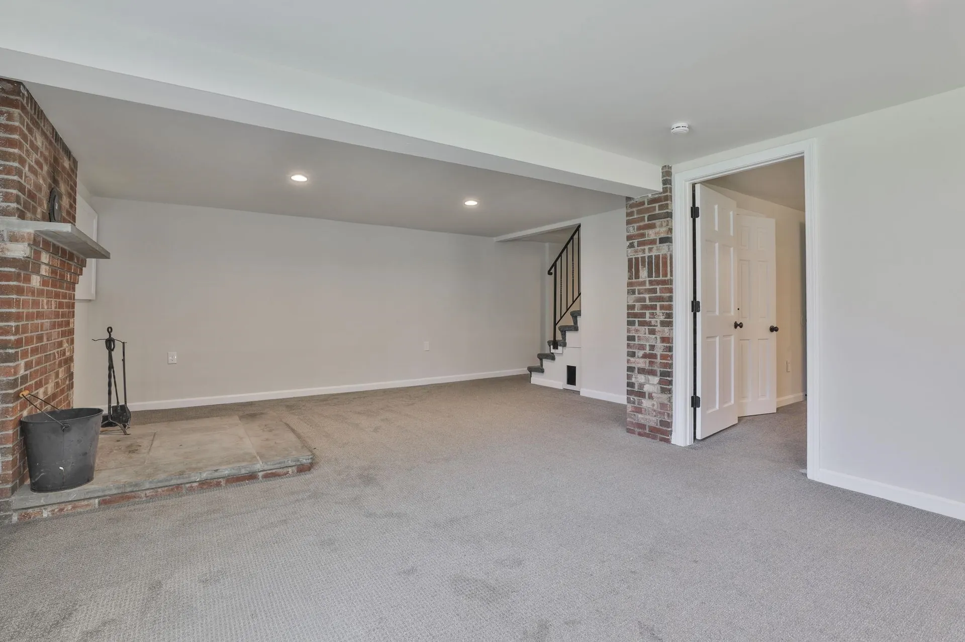 155 Robinson Road Hudson NH 03051