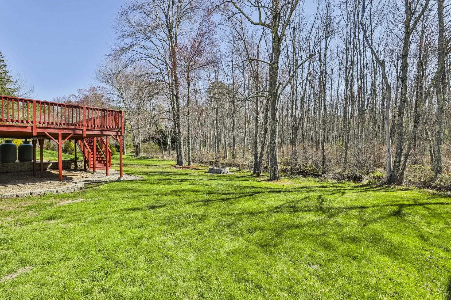 155 Robinson Road Hudson NH 03051