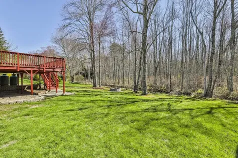 155 Robinson Road Hudson NH 03051