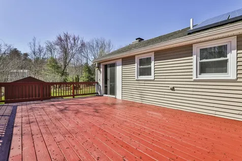 155 Robinson Road Hudson NH 03051