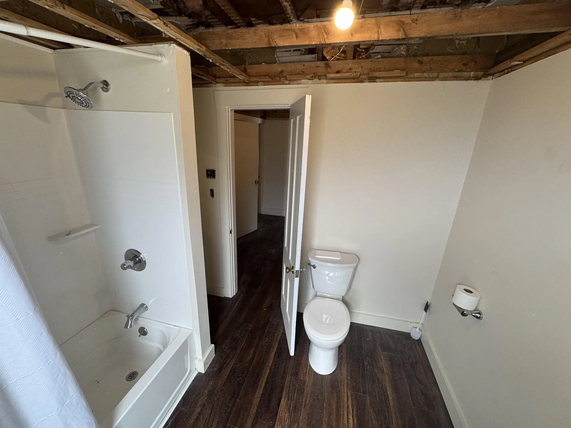 84 Bay Street Wolfeboro NH 03894