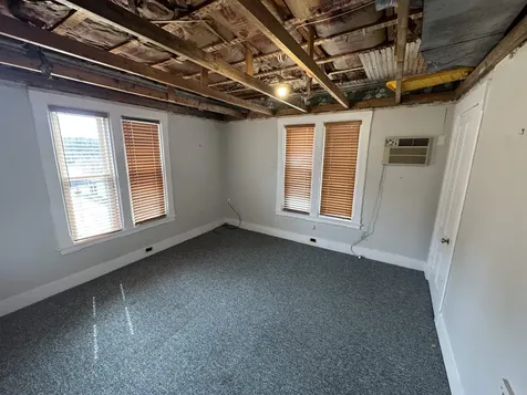 84 Bay Street Wolfeboro NH 03894