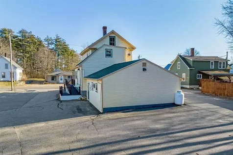 84 Bay Street Wolfeboro NH 03894