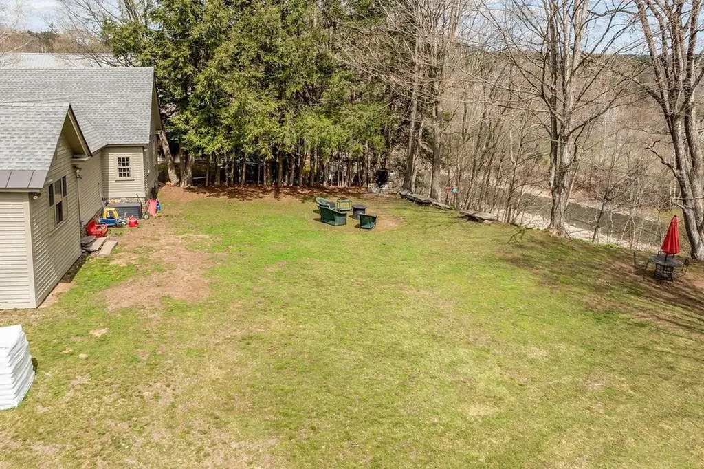 2103 Vermont Route 106 Weathersfield VT 05151
