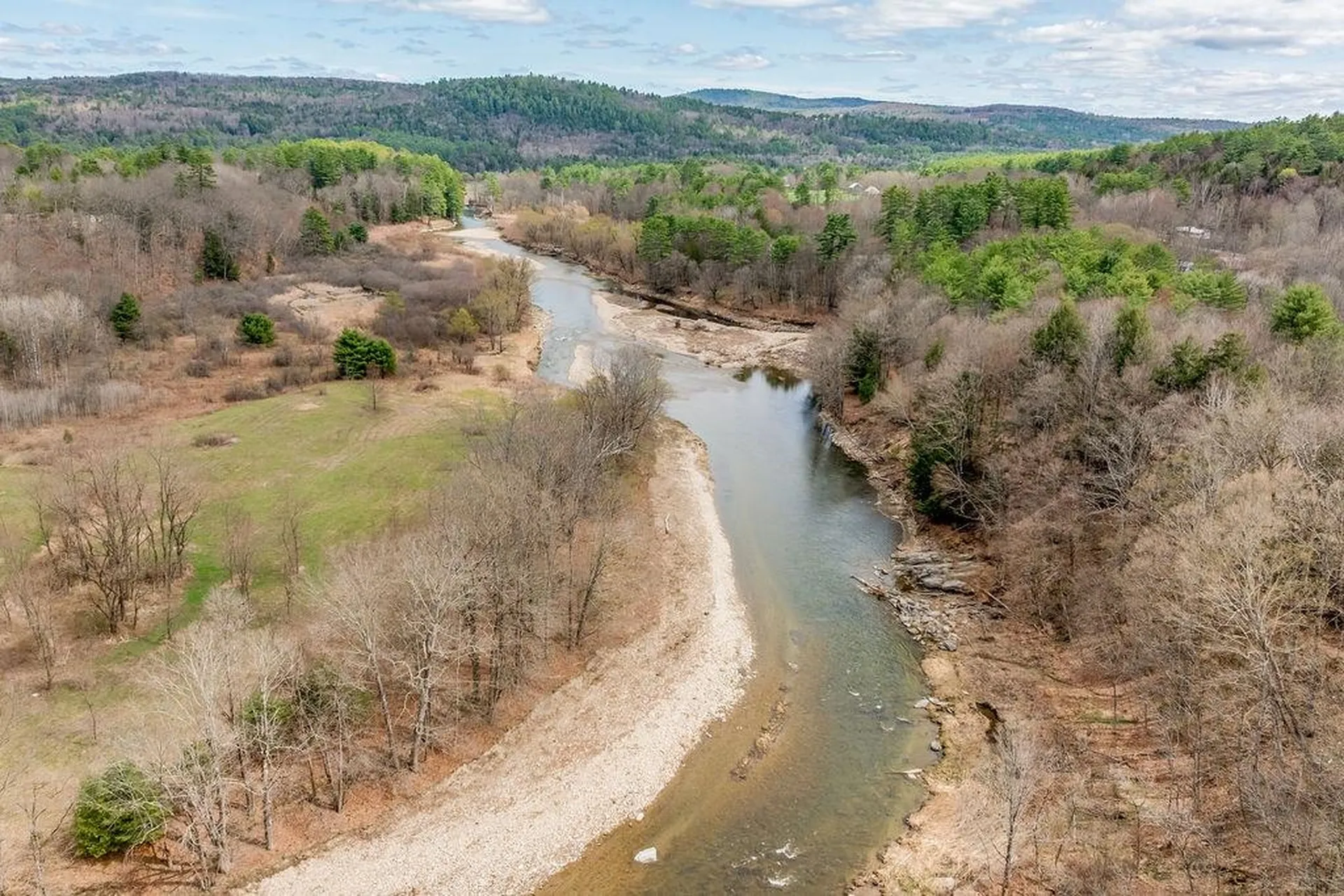 2103 Vermont Route 106 Weathersfield VT 05151