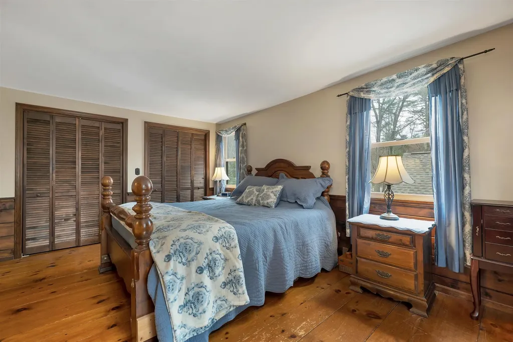 53 Mammoth Road Londonderry NH 03053