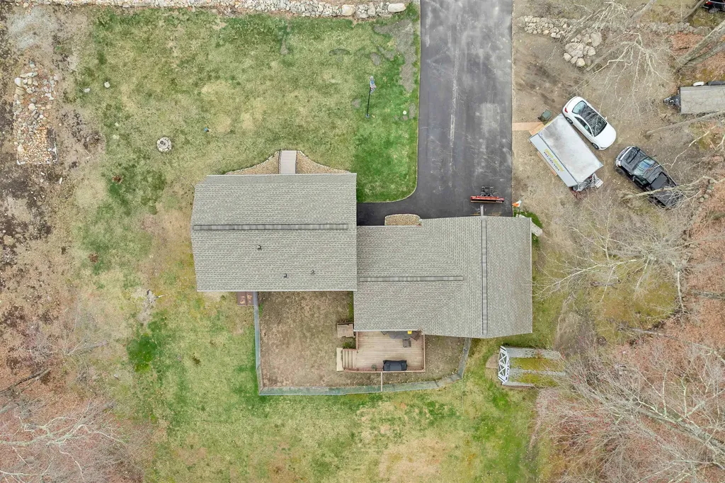 53 Mammoth Road Londonderry NH 03053