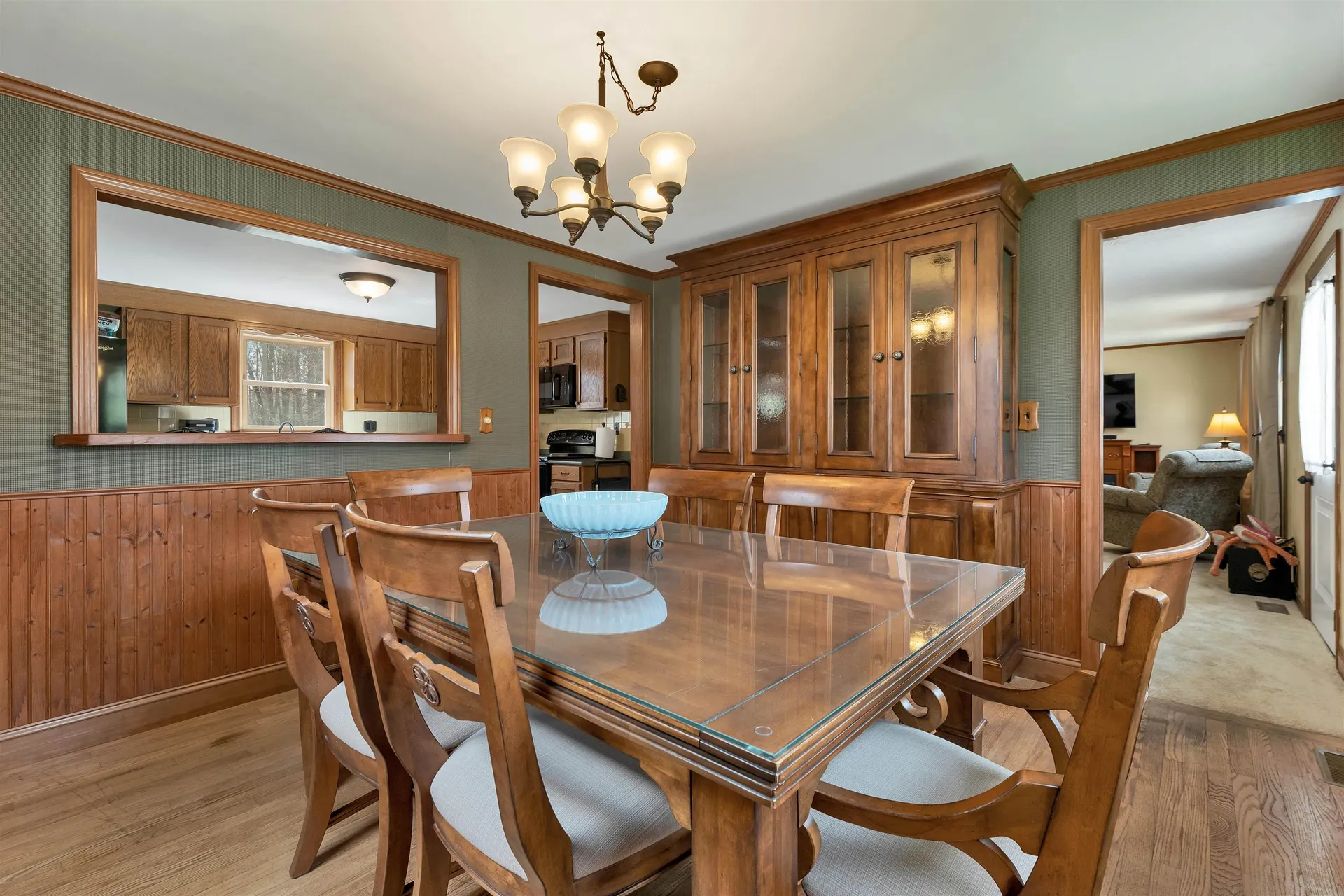 53 Mammoth Road Londonderry NH 03053