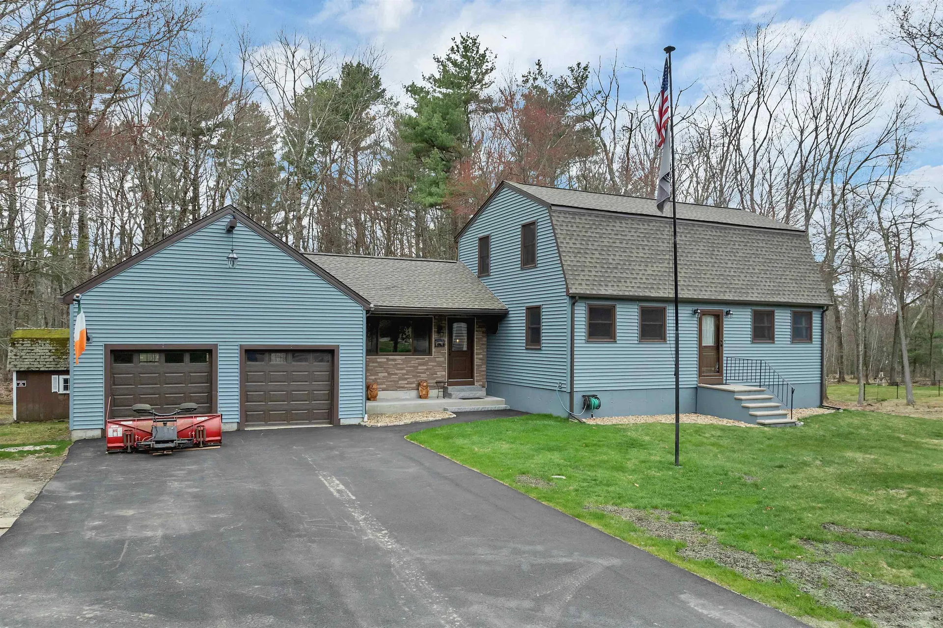 53 Mammoth Road Londonderry NH 03053