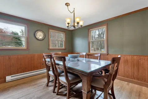 53 Mammoth Road Londonderry NH 03053