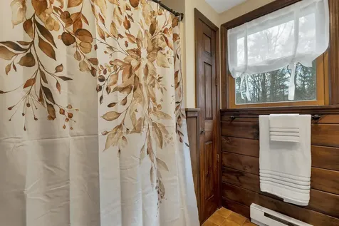 53 Mammoth Road Londonderry NH 03053