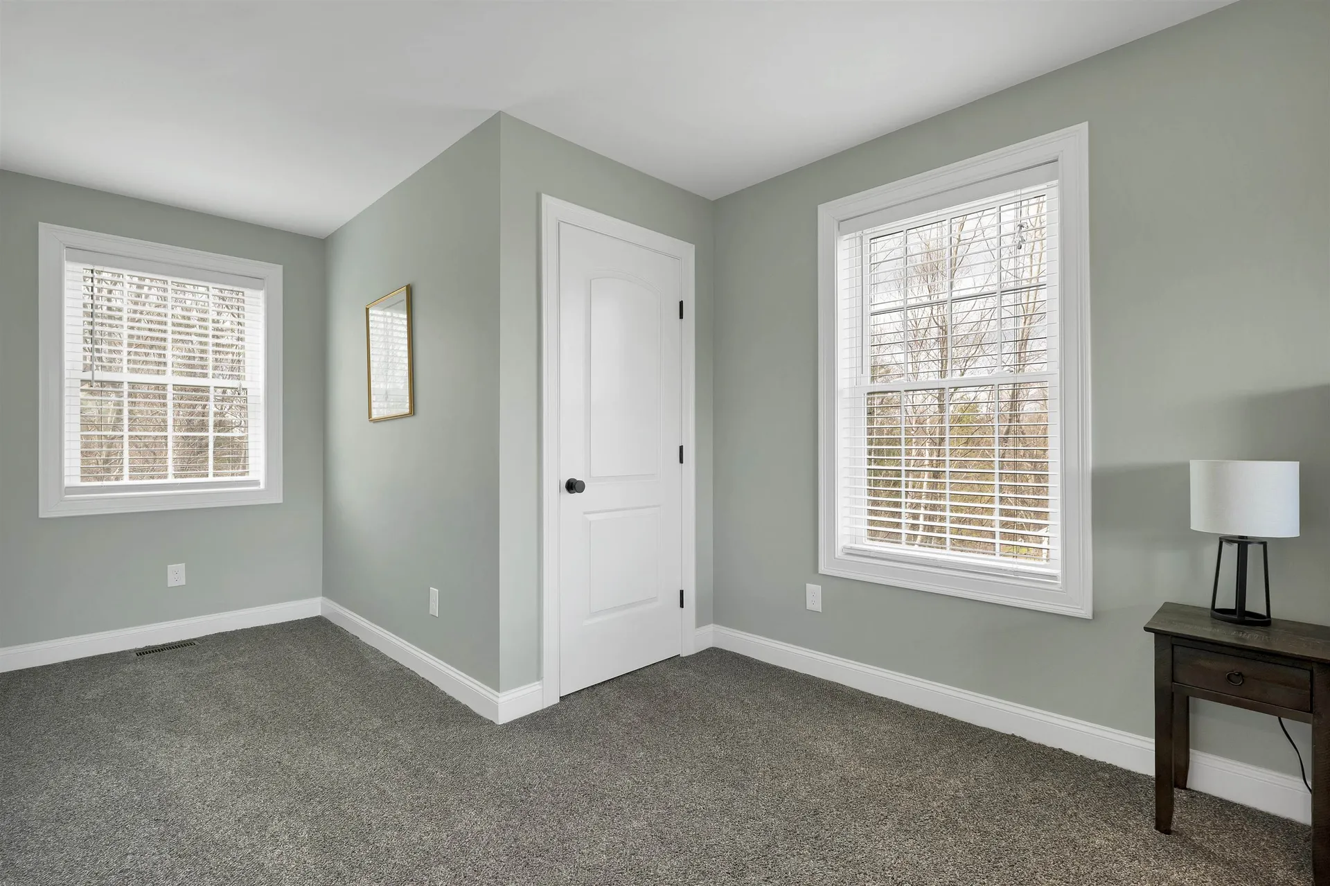 89 Pond Street Newton NH 03858