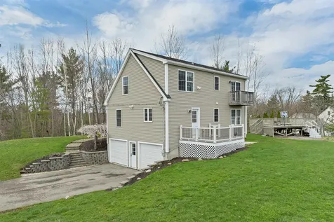 89 Pond Street Newton NH 03858