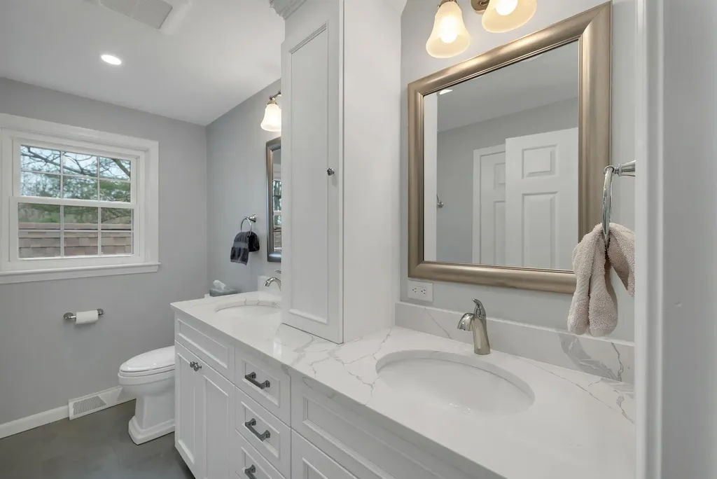 70 Spindlewick Drive Nashua NH 03062