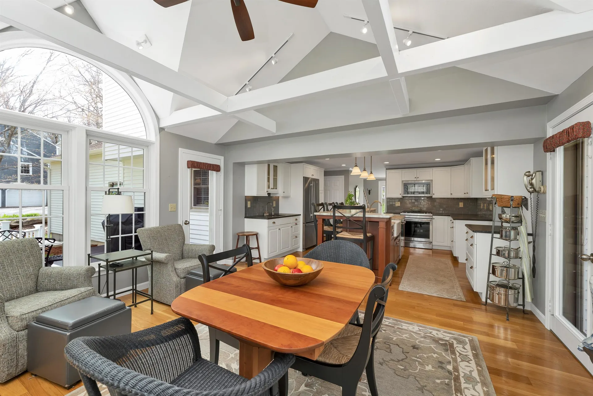 70 Spindlewick Drive Nashua NH 03062