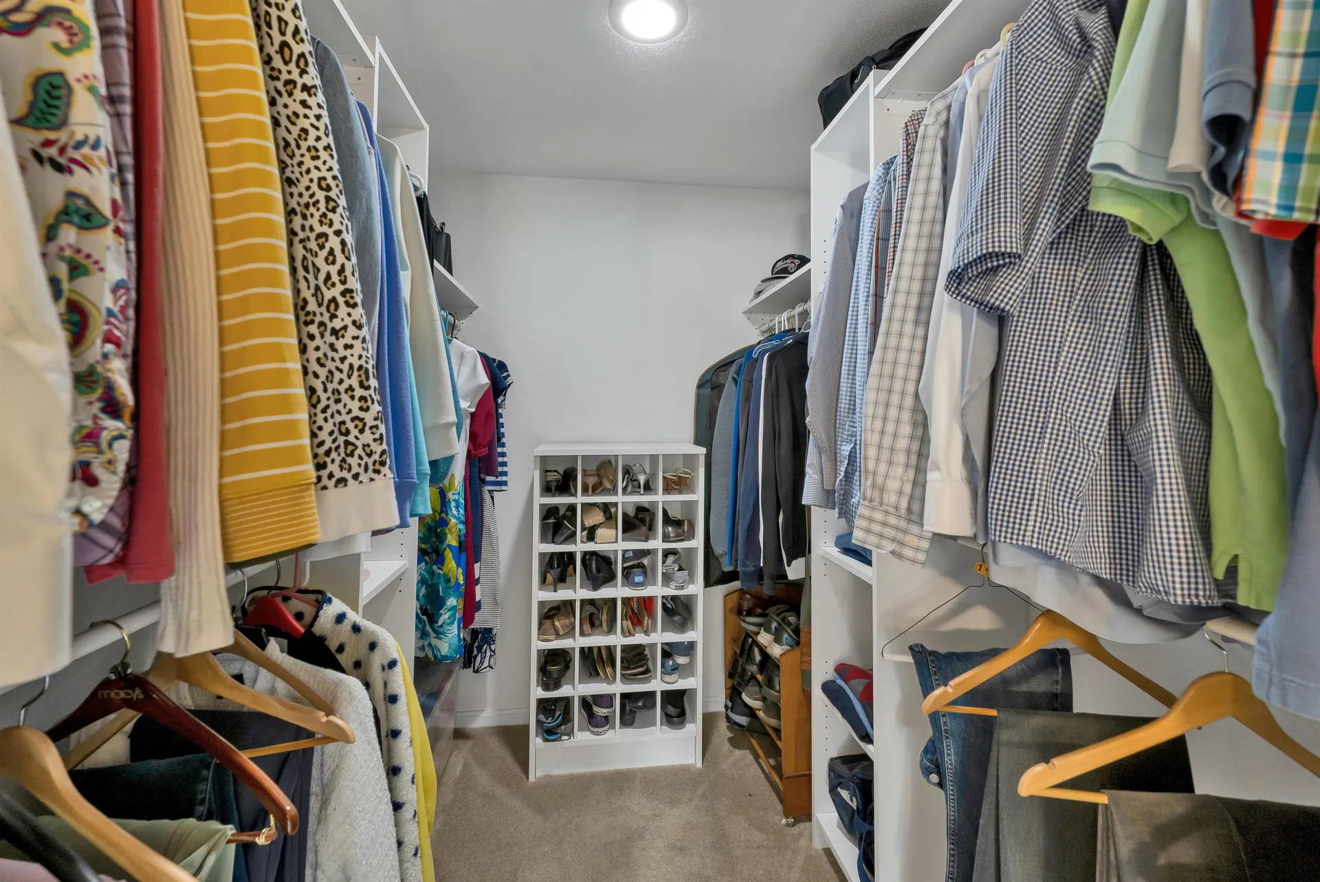 70 Spindlewick Drive Nashua NH 03062