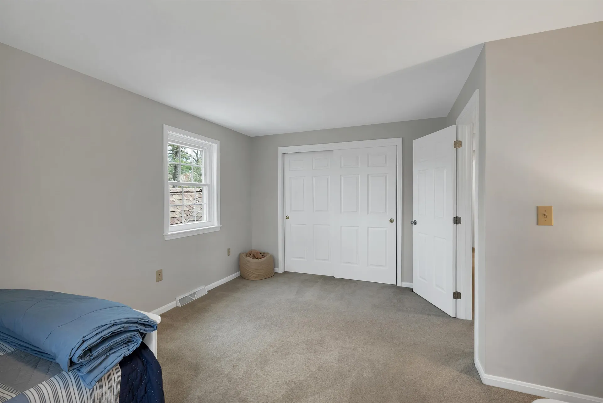 70 Spindlewick Drive Nashua NH 03062