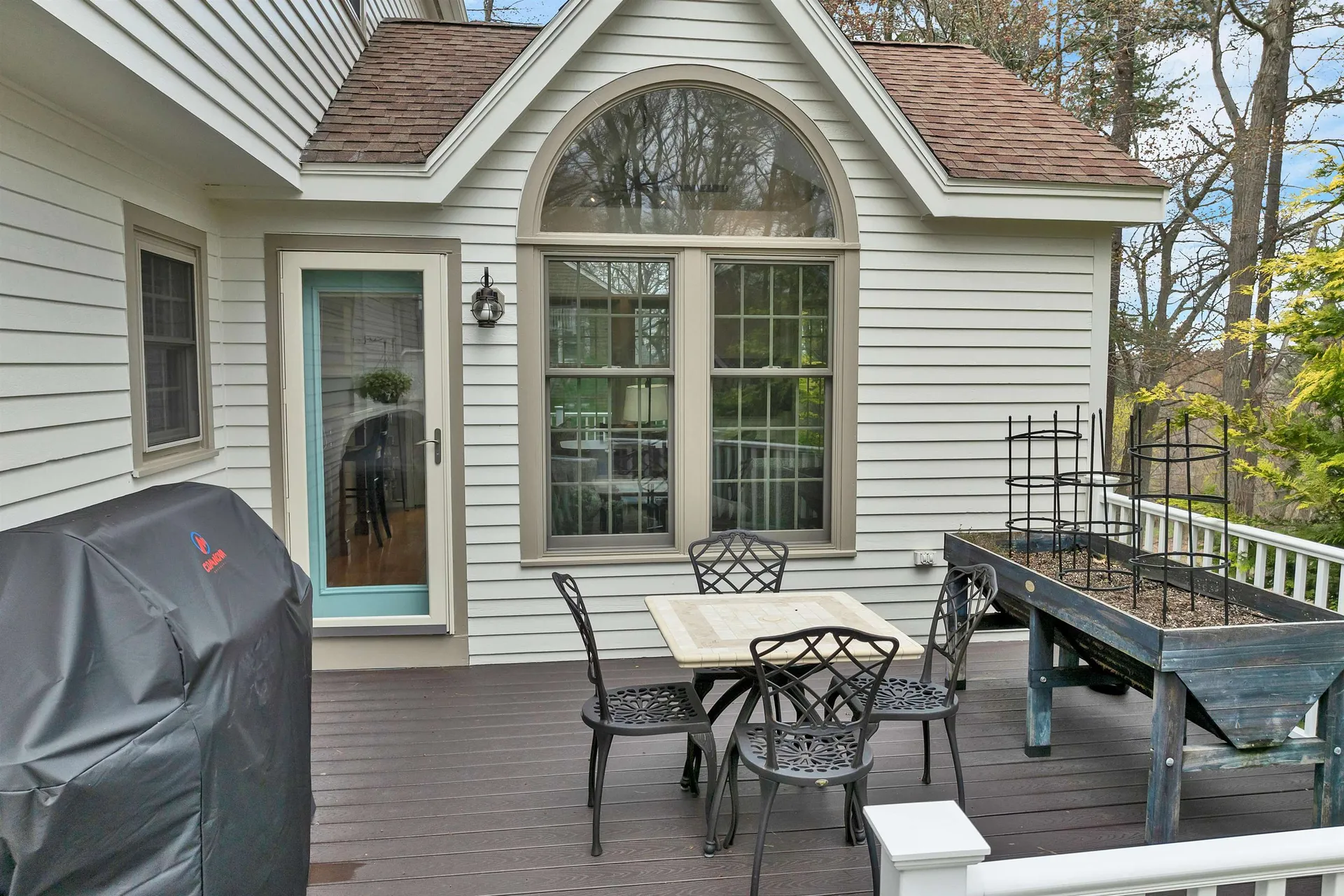 70 Spindlewick Drive Nashua NH 03062
