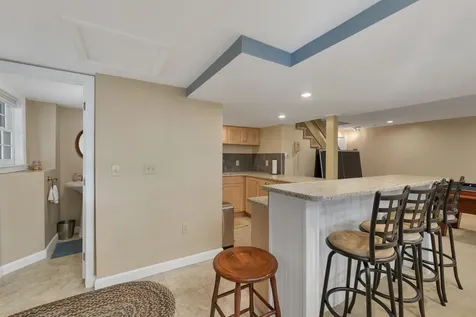 70 Spindlewick Drive Nashua NH 03062