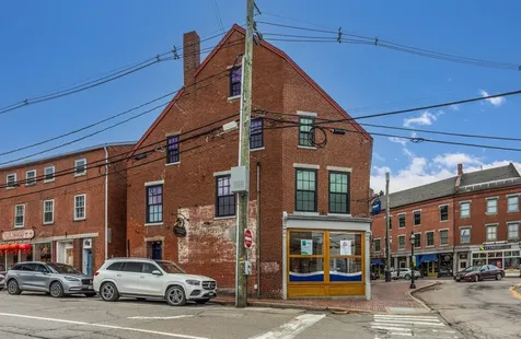 8 Bow Street Portsmouth NH 03801