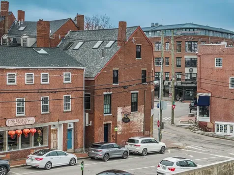 8 Bow Street Portsmouth NH 03801