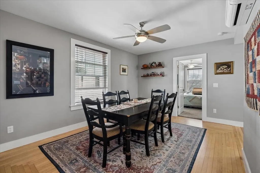 286 Coolidge Avenue Manchester NH 03102