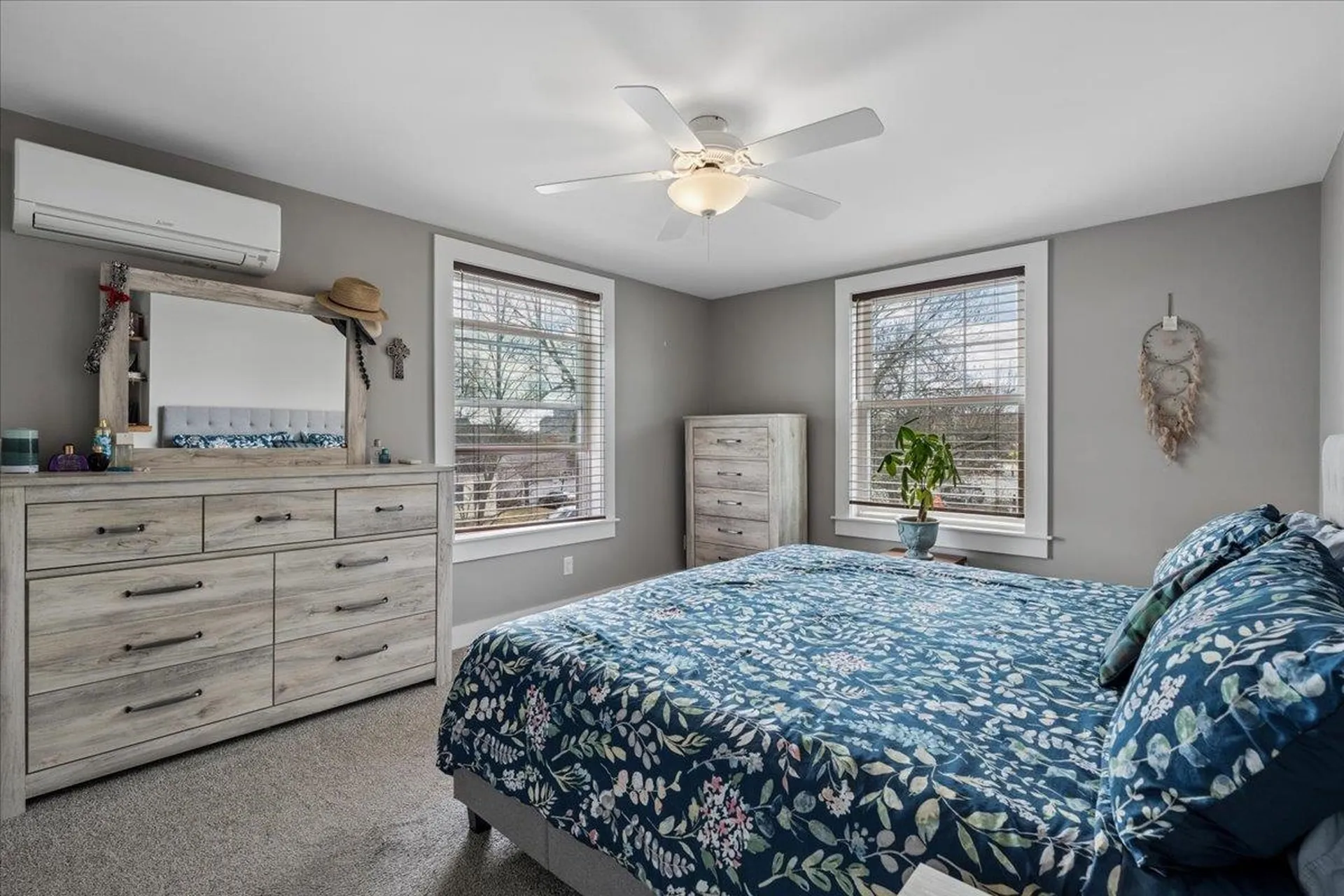 286 Coolidge Avenue Manchester NH 03102
