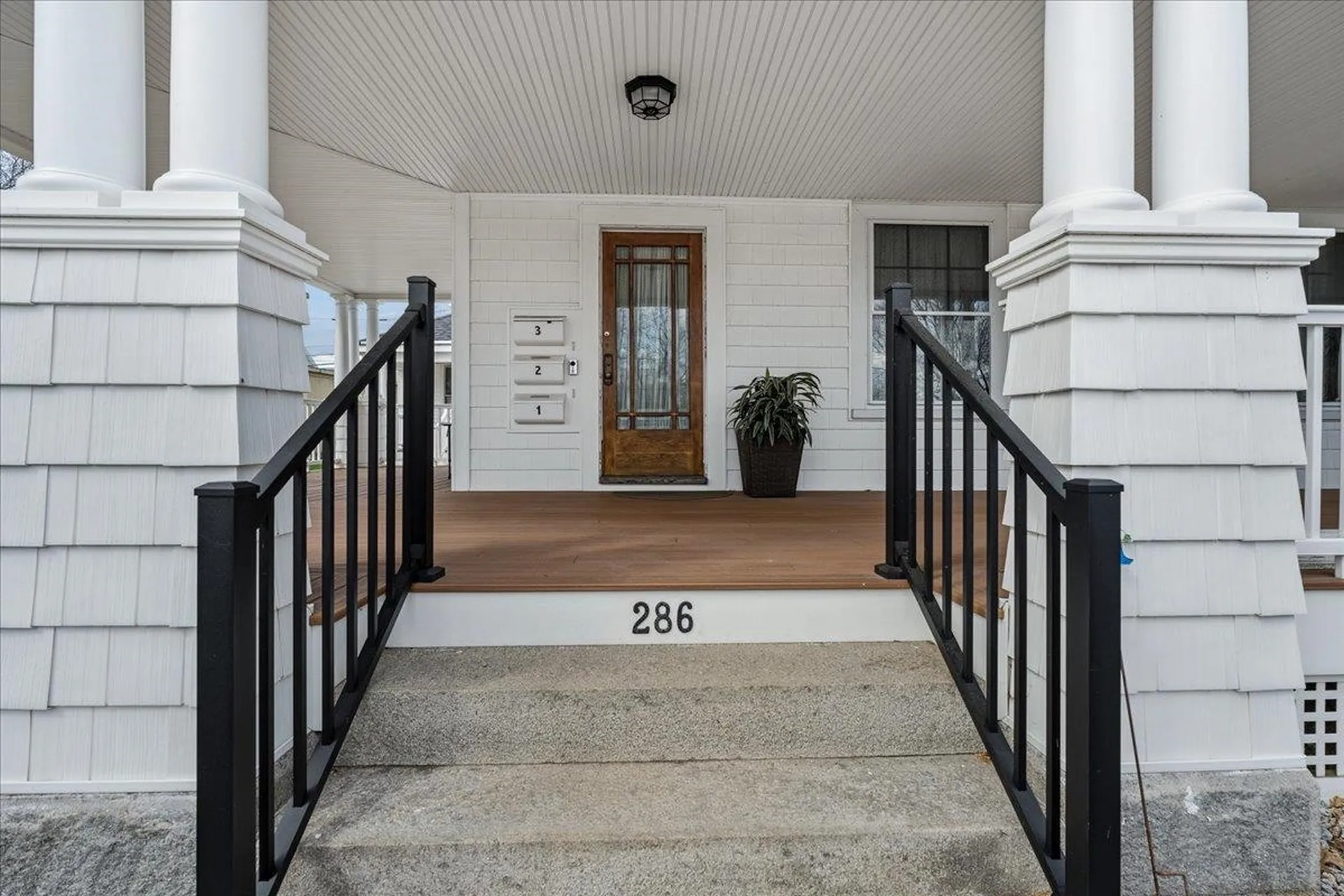286 Coolidge Avenue Manchester NH 03102