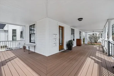 286 Coolidge Avenue Manchester NH 03102