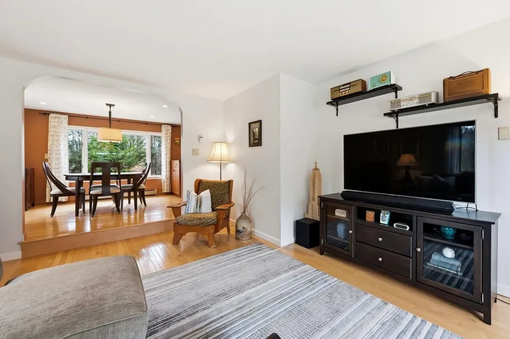 3 Moss Lane Madbury NH 03823